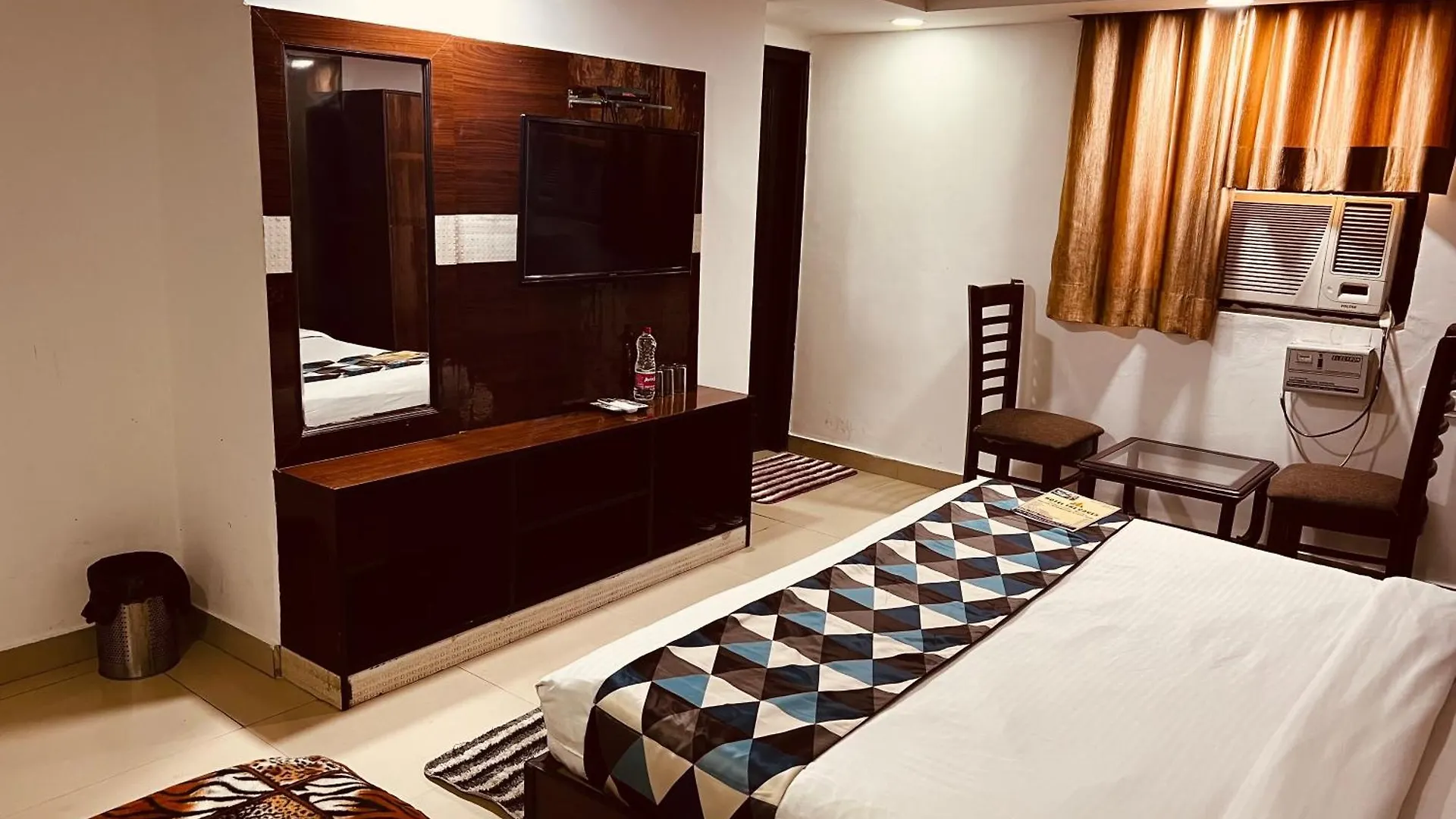 Hotel Caves International Near Igi Airport Delhi New Delhi 4*,  India